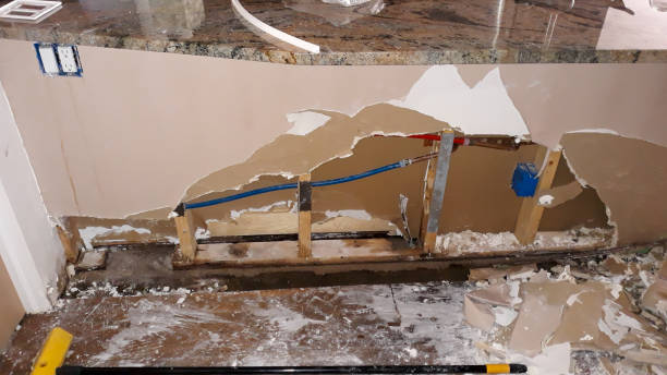 Best Sewage cleanup and water damage restoration  in Smithfield, UT